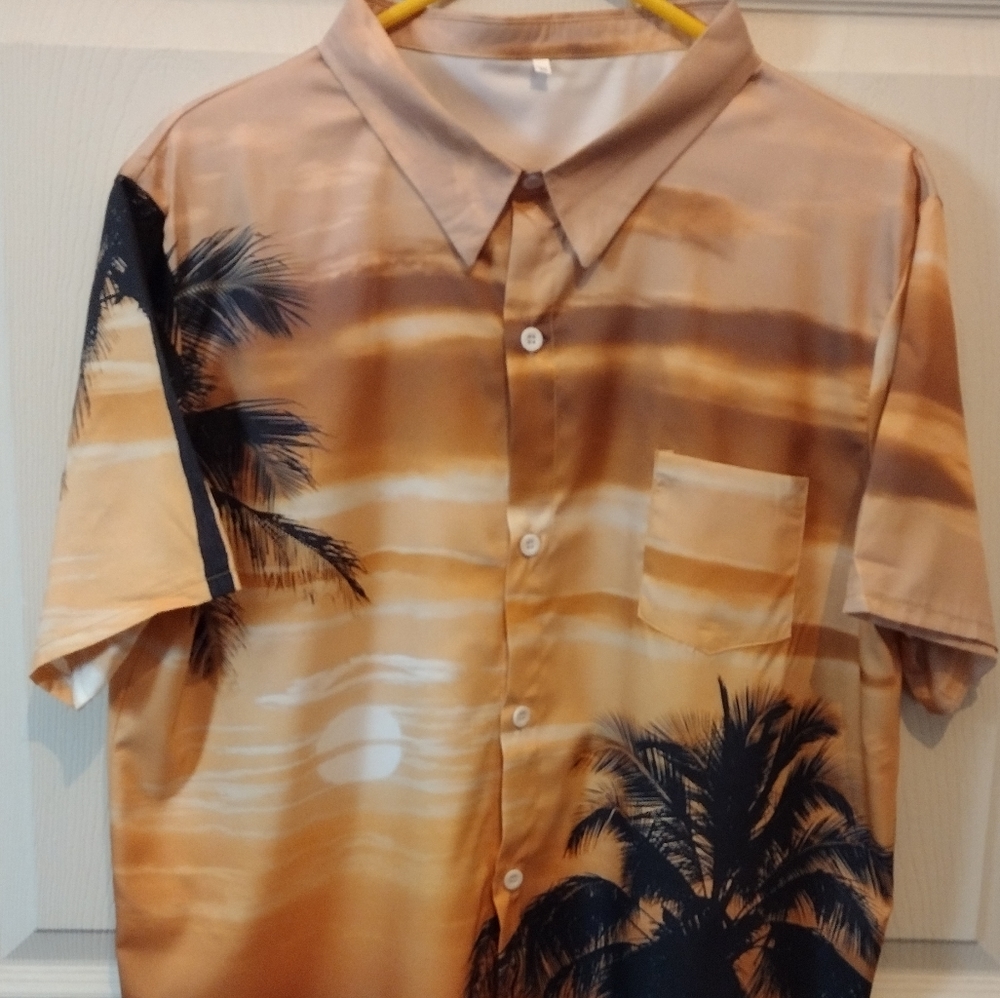 Handsome Island Beach Full Print Button Down Casual Shirt sz Large